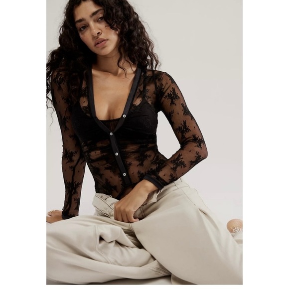 Free People✨Lady Lux Lace Bodysuit- Black - Picture 2 of 10